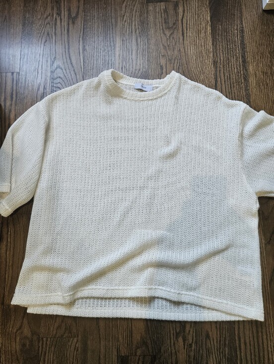 Other - Cream Lightweight Knit Short Sleeve Sweater